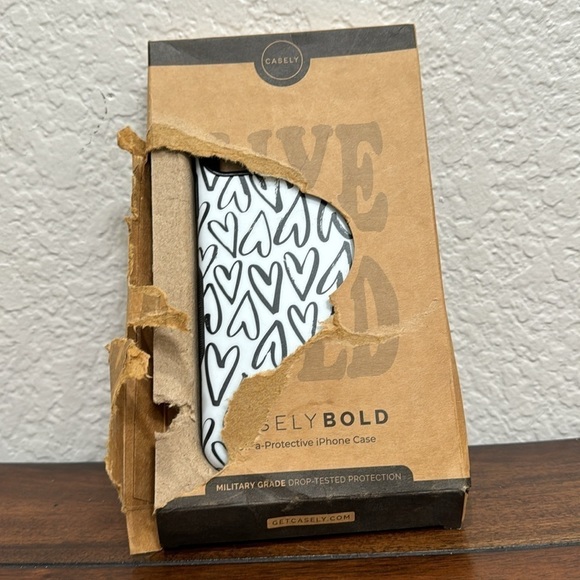 Casley Heart Throb Endless Hearts IPhone 11 Pro Max Case - Picture 4 of 5